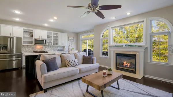 $3,500 | 303 Hilltop Court, Unit 13, Warrington, PA 18976