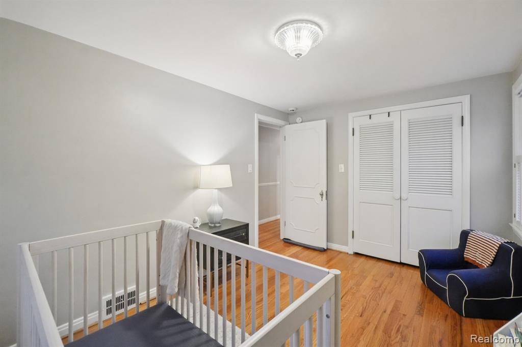 1039 Hawthorne Road Grosse Pointe Woods, MI 48236 - Photo 24 of 63