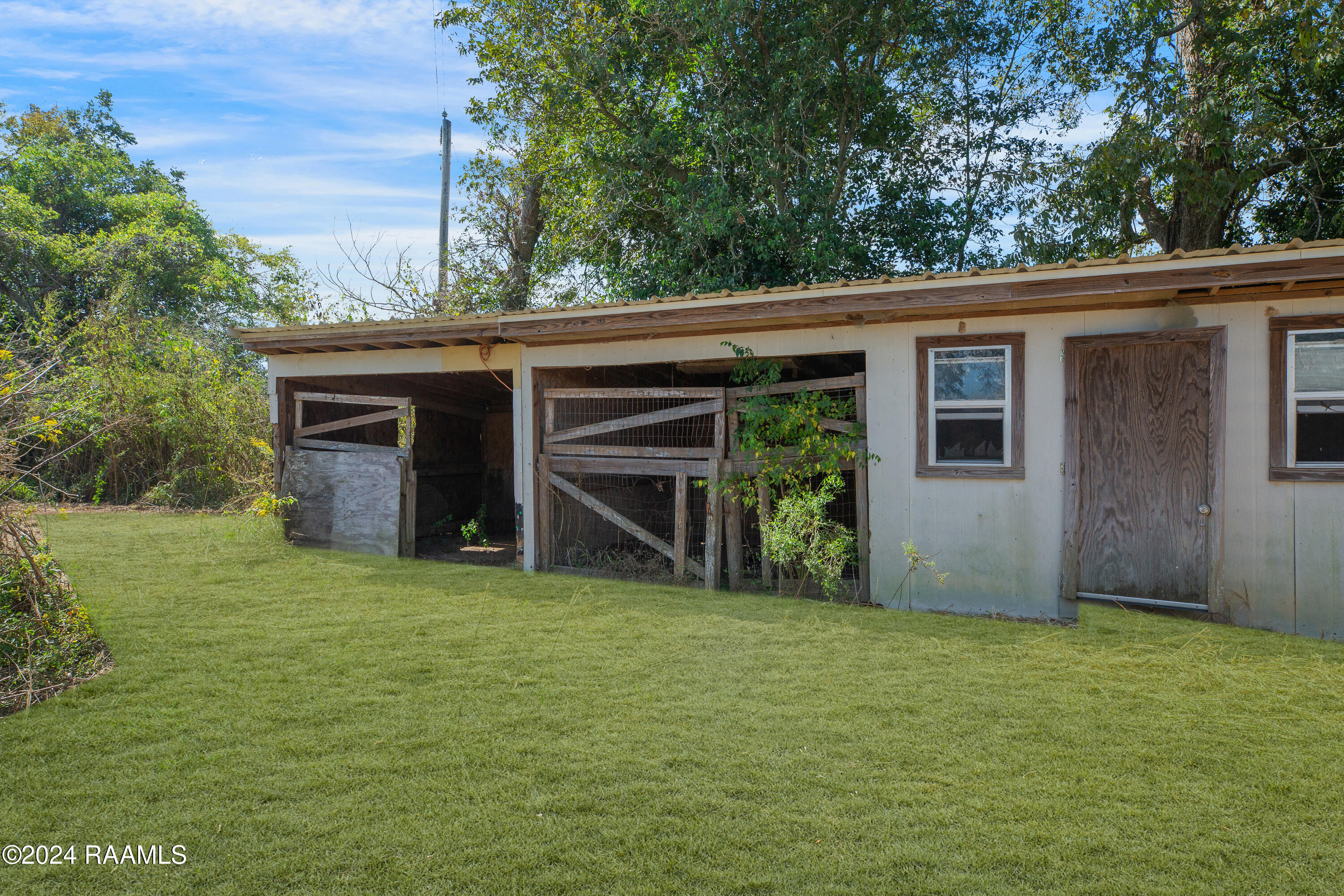 411 Simon Road Youngsville, LA 70592 - Photo 25 of 36 411 Simon -26