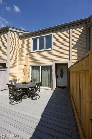 $335,000 | 3201 Mariners Island Drive Northwest, Unit 3B, Canton, OH 44708
