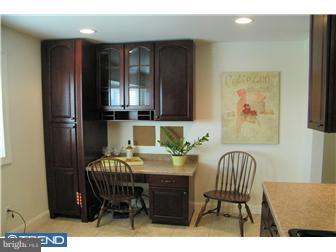 7003 Voigt Road Philadelphia, PA 19128 - Photo 5 of 12 Kitchen