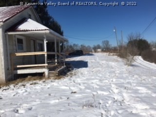 863 Vicars Ridge Road Gandeeville, WV 25243 - Photo 5 of 18 Gallery Image 5