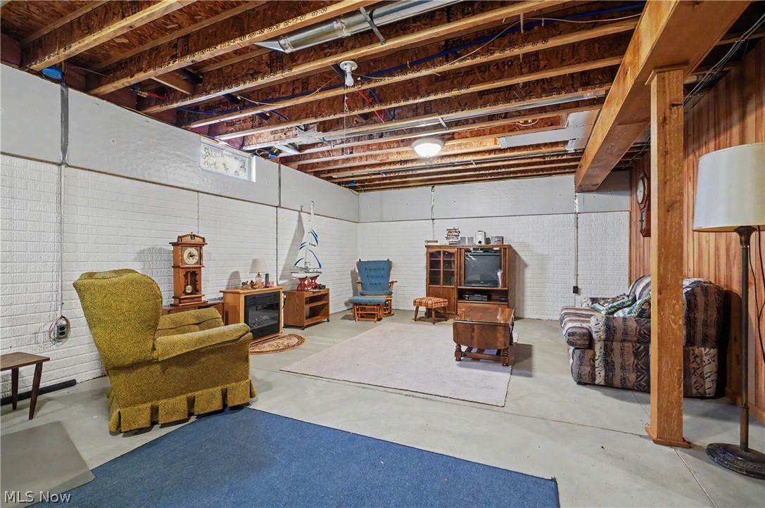 9235 Cable Line Road Diamond, OH 44412 - Photo 40 of 50 Gallery Image 40