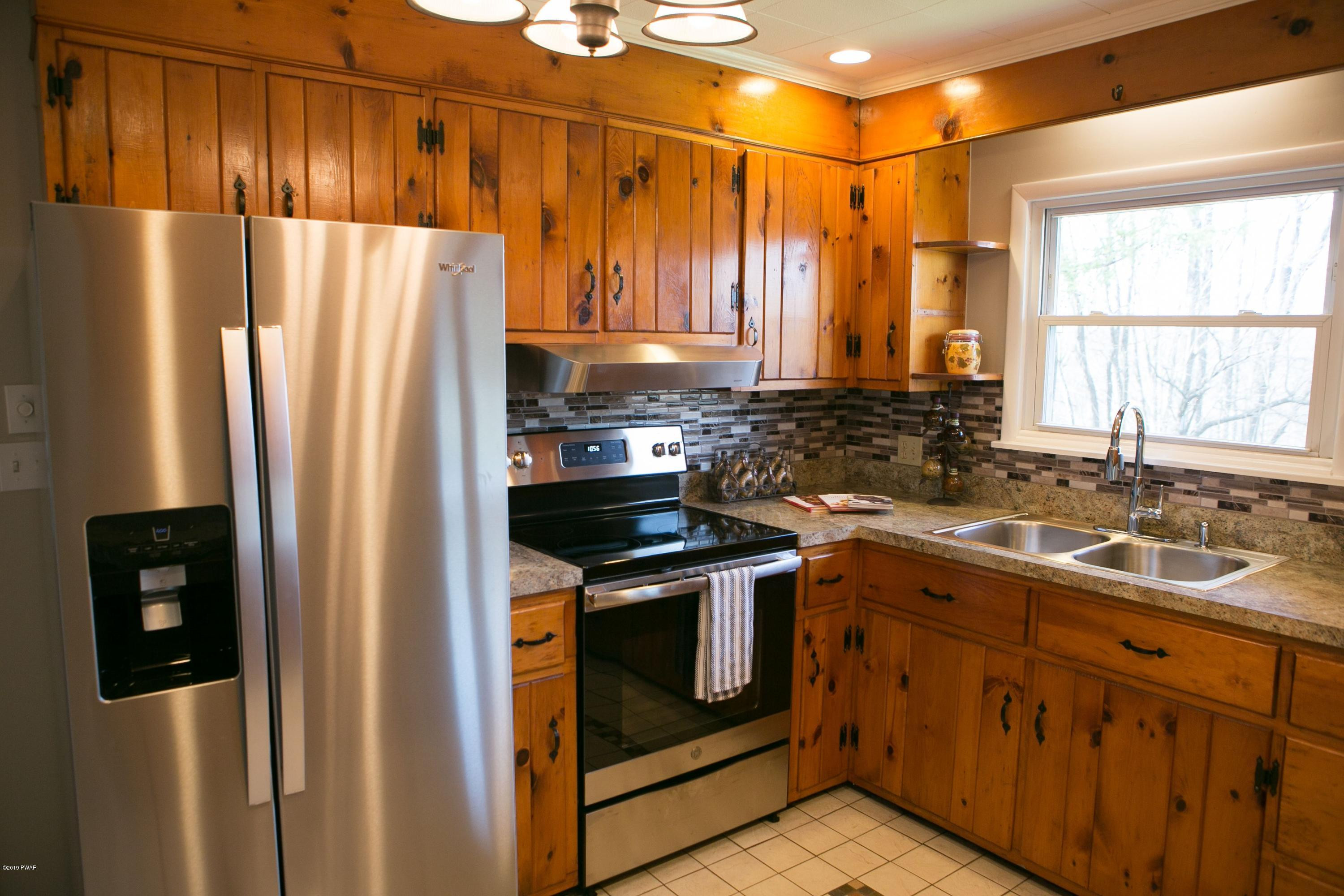 1157 Miller Road Lake Ariel, PA 18436 - Photo 27 of 36