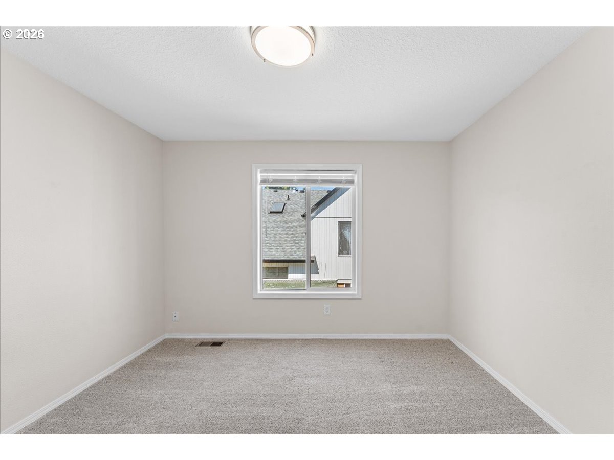 1167 Southwest 183rd Place Beaverton, OR 97003 - Photo 24 of 33