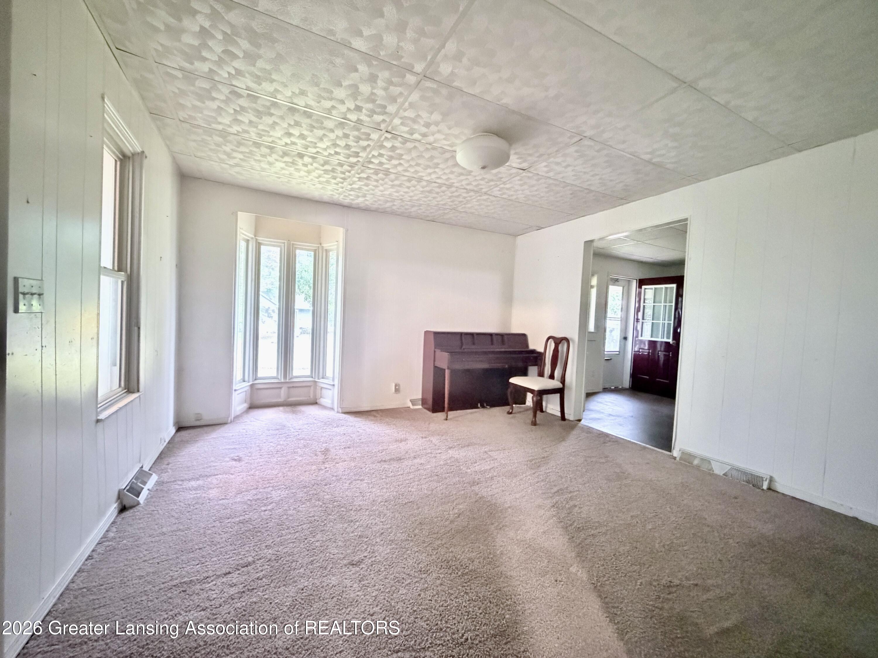 126 East 1st Street Perry, MI 48872 - Photo 11 of 25 IMG_7618