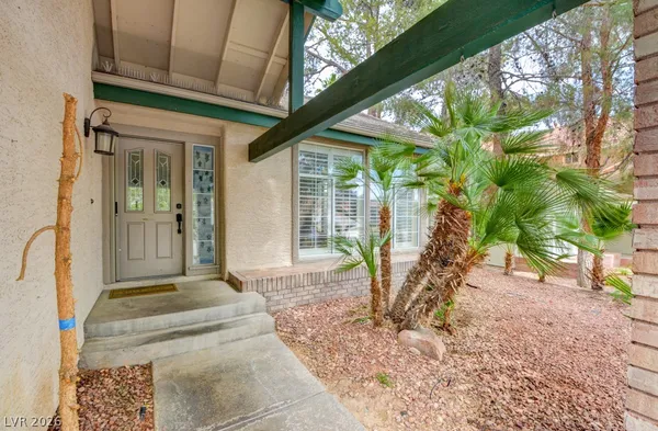 $3,250 | 9716 Blazing Star Court, Las Vegas, NV 89117