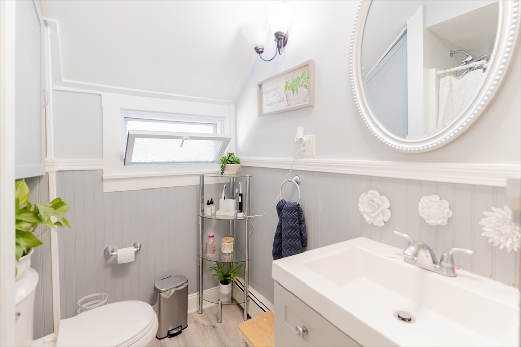 129 Williams Avenue Lynn, MA 01902 - Photo 6 of 21