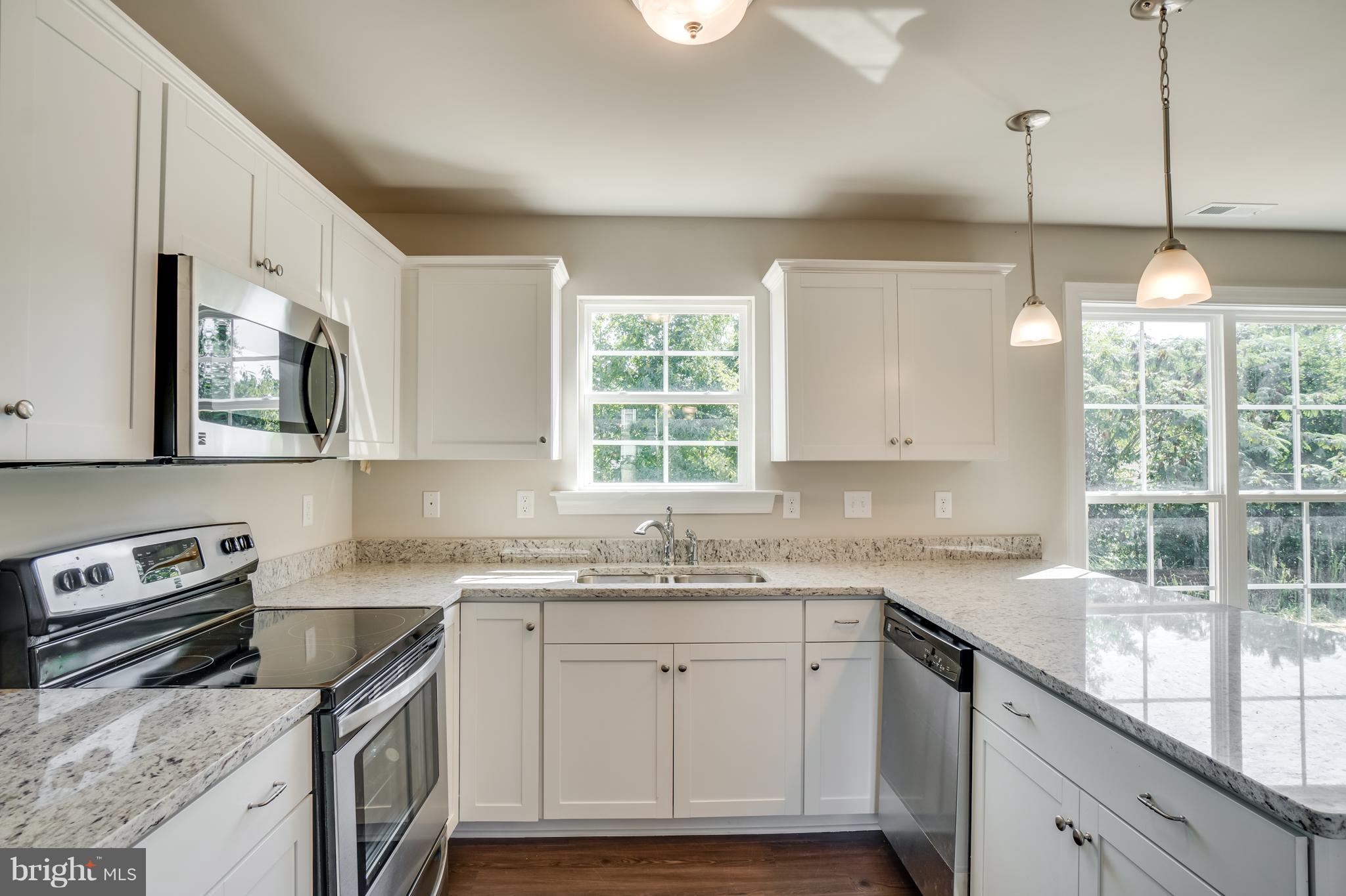 323 Cardinal Road Louisa, VA 23093 - Photo 7 of 13 Interior (General)