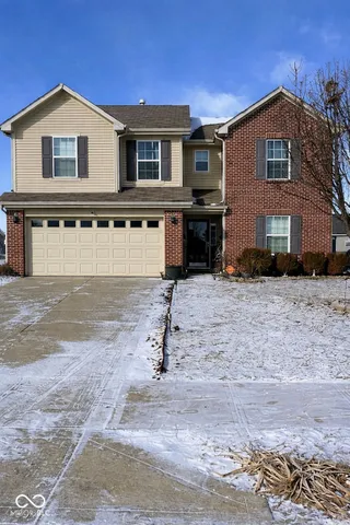 $369,900 | 2714 Kilmurray Drive, Brownsburg, IN 46112
