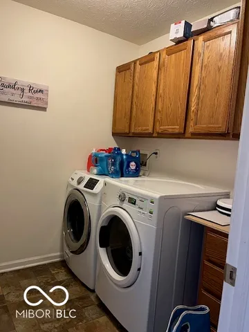 $369,900 | 2714 Kilmurray Drive, Brownsburg, IN 46112