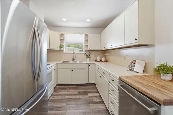 $689,000 | 9 San Pablo Circle South, Jacksonville Beach, FL 32250