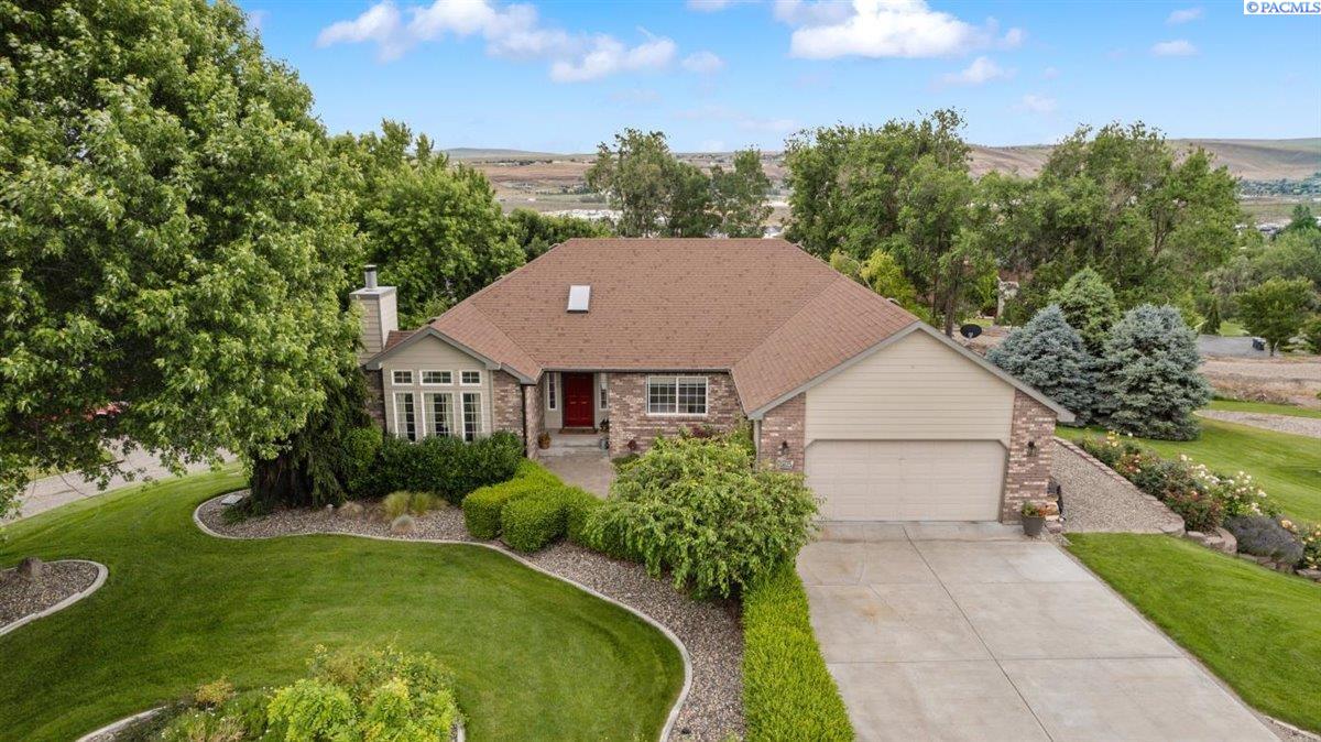 225 Rachel Road Kennewick, WA 99338 - Photo 4 of 46 Gallery Image 4