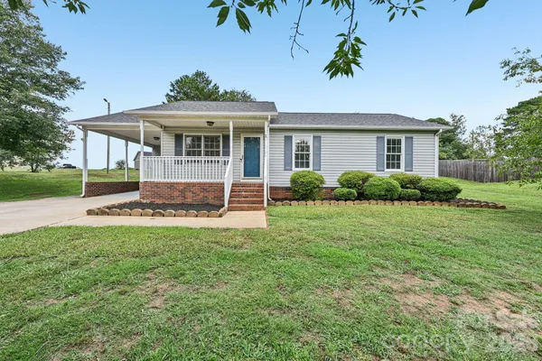 $275,000 | 738 McDaniel Road, Kings Mountain, NC 28086