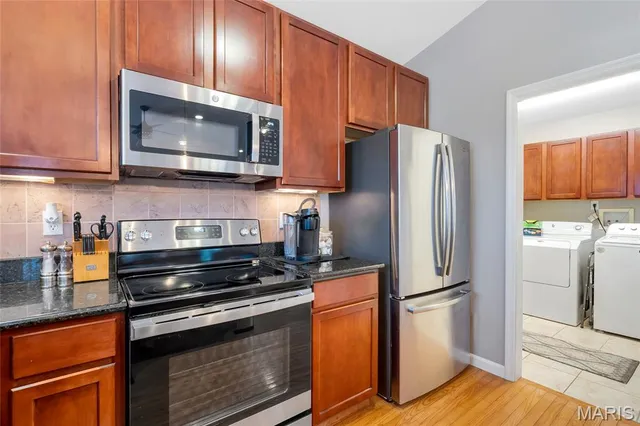 $379,000 | 1404 Durham Drive, Herculaneum, MO 63048