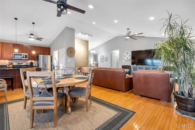 $379,000 | 1404 Durham Drive, Herculaneum, MO 63048