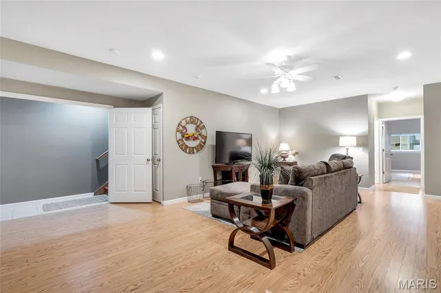 $379,000 | 1404 Durham Drive, Herculaneum, MO 63048