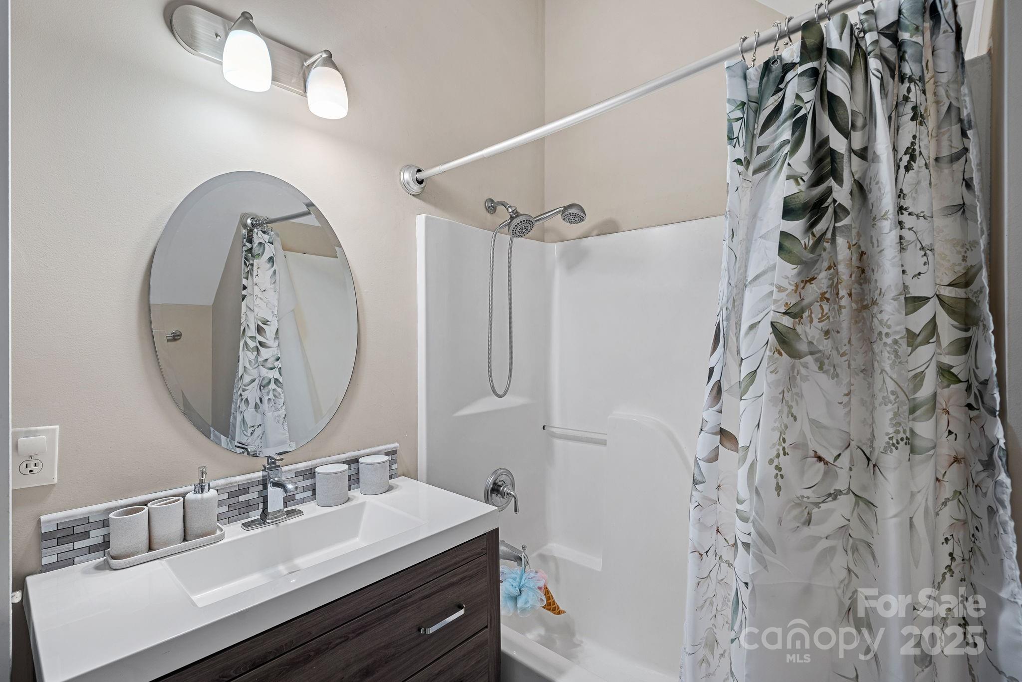 1426 Doe Ridge Lane Fort Mill, SC 29715 - Photo 28 of 47 Gallery Image 28