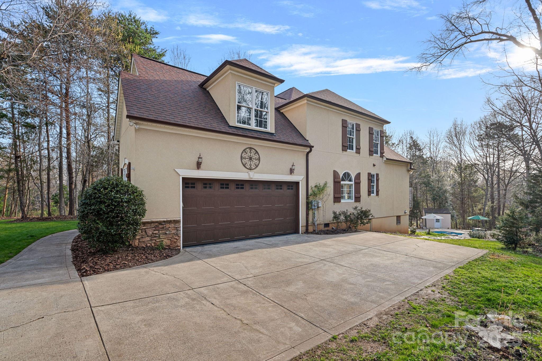 1426 Doe Ridge Lane Fort Mill, SC 29715 - Photo 38 of 47 Gallery Image 38