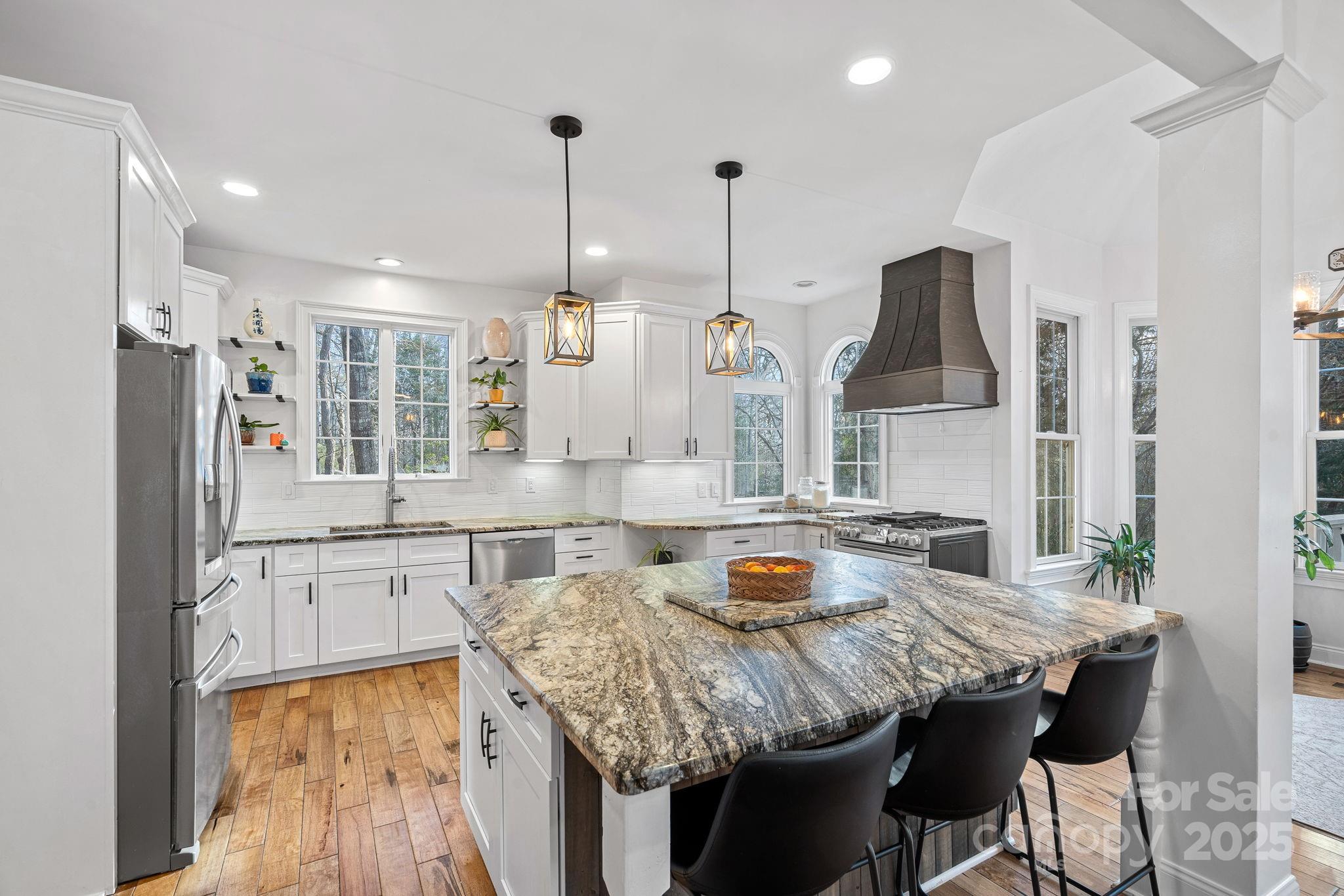 1426 Doe Ridge Lane Fort Mill, SC 29715 - Photo 9 of 47 Gallery Image 9