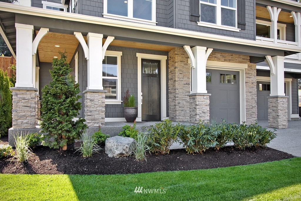 10808 Northeast 190th Street Bothell, WA 98011 - Photo 2 of 11 Gallery Image 2