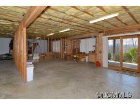 4481 Cove Loop Road Hendersonville, NC 28739 - Photo 16 of 20 Gallery Image 16