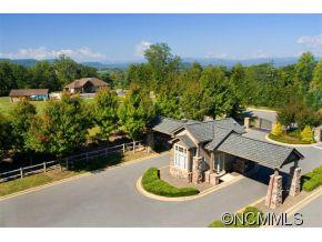 4481 Cove Loop Road Hendersonville, NC 28739 - Photo 17 of 20 Gallery Image 17