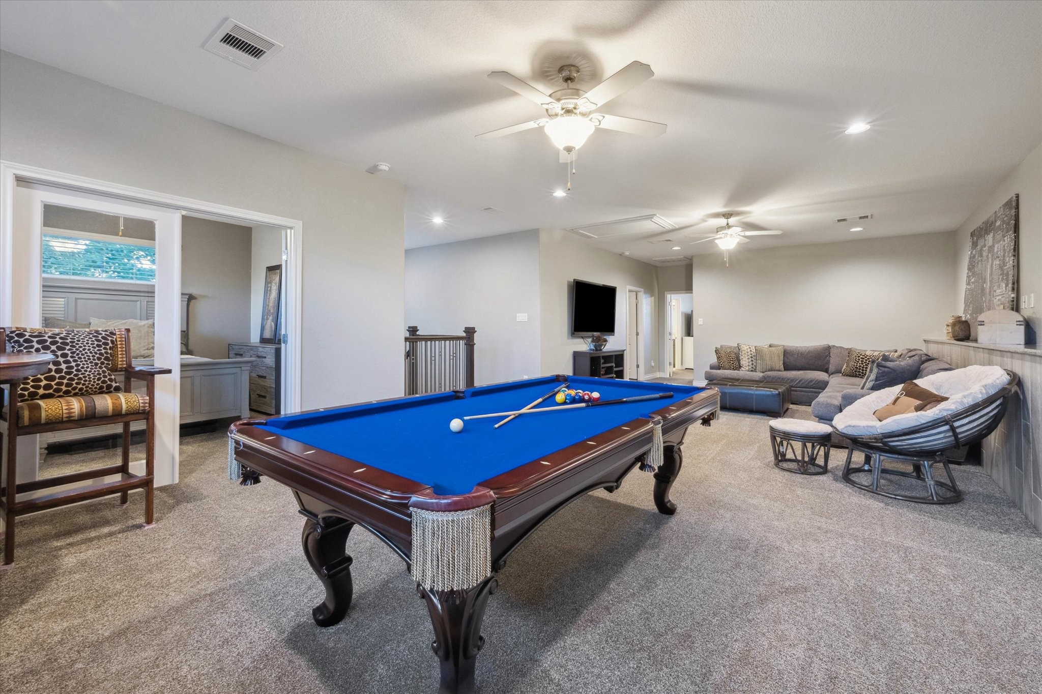 207 West 6th Street Kemah, TX 77565 - Photo 21 of 41 a room with furniture pool table and flat screen tv