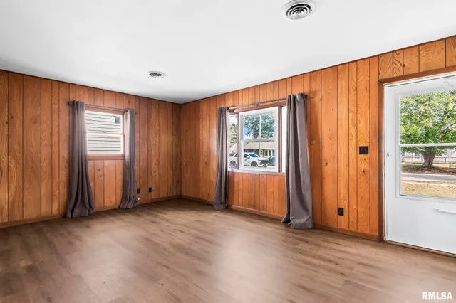 $94,900 | 1621 North 21st Street, Springfield, IL 62702