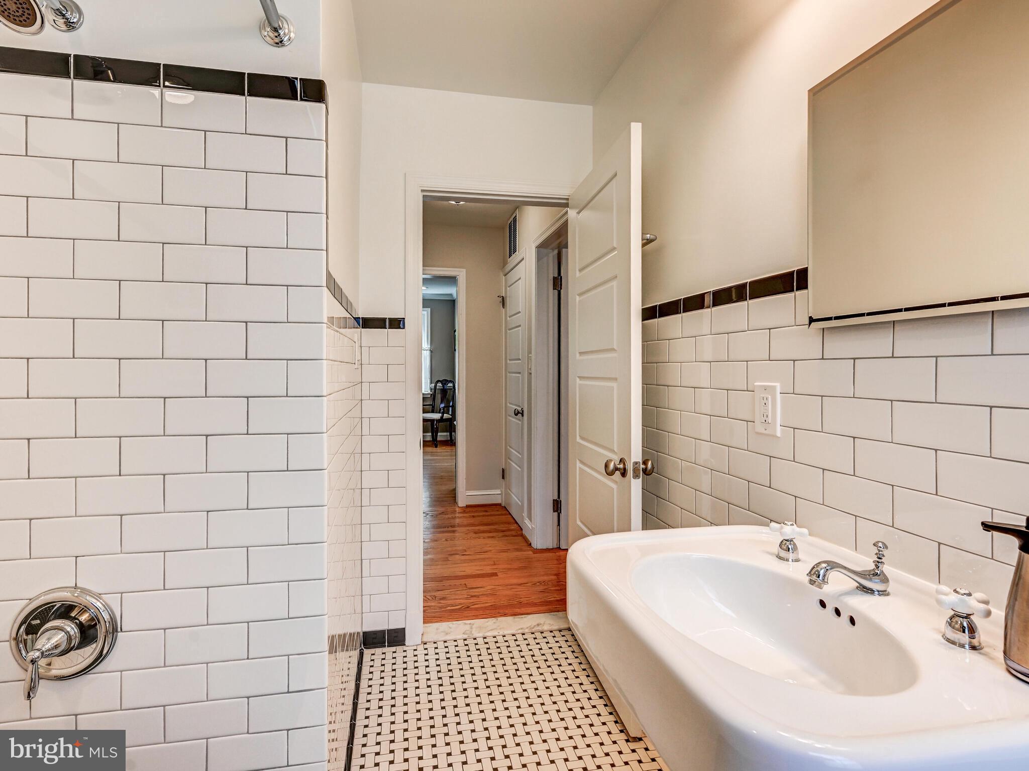 5734 Ridgedale Road Baltimore, MD 21209 - Photo 24 of 38 Gallery Image 24