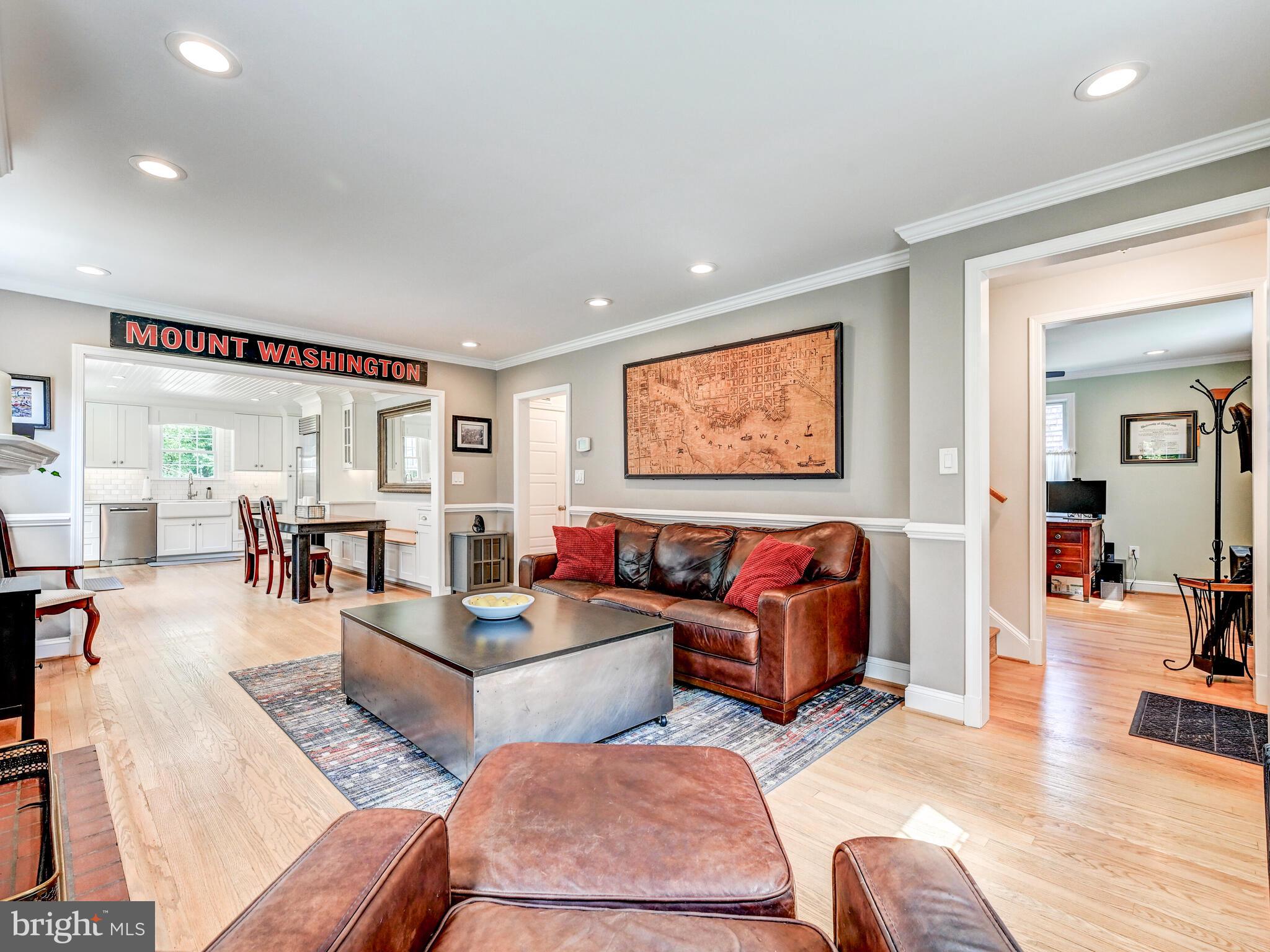 5734 Ridgedale Road Baltimore, MD 21209 - Photo 3 of 38 Gallery Image 3