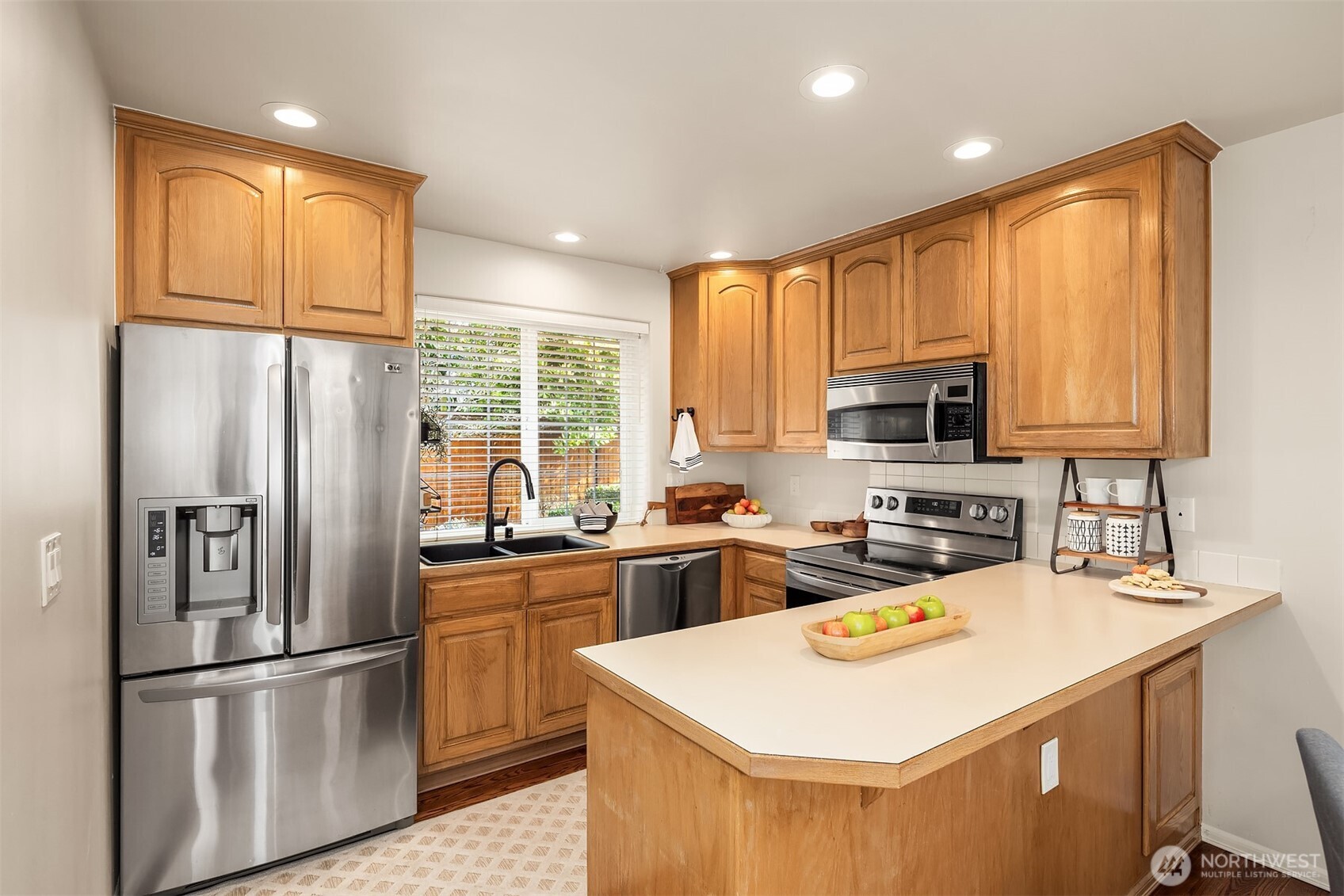 7803 196th Street Southwest, Unit C Edmonds, WA 98026 - Photo 11 of 25