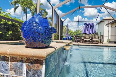 $1,200,000 | 1725 Southwest 52nd Terrace, Cape Coral, FL 33914