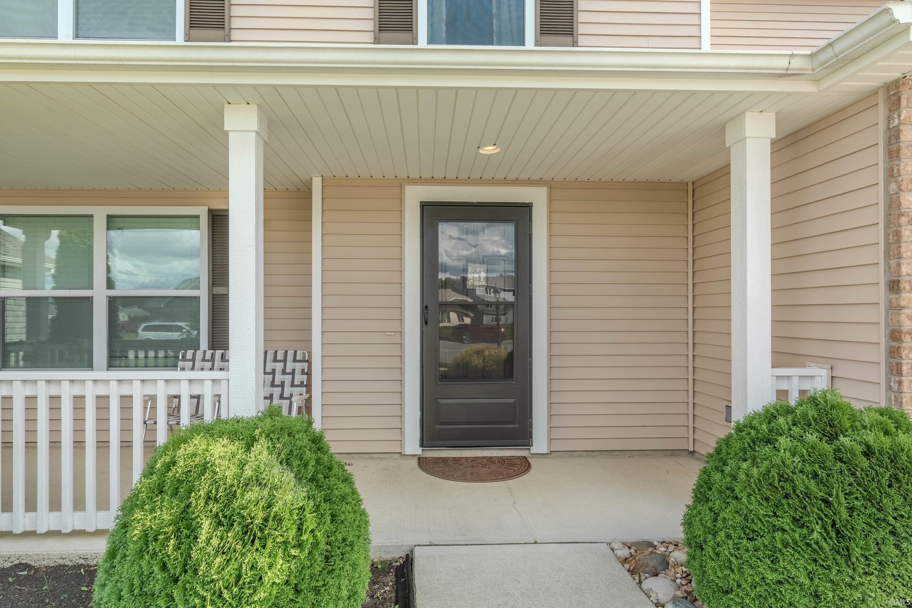 2287 Rittenhouse Place Huntertown, IN 46748 - Photo 4 of 36