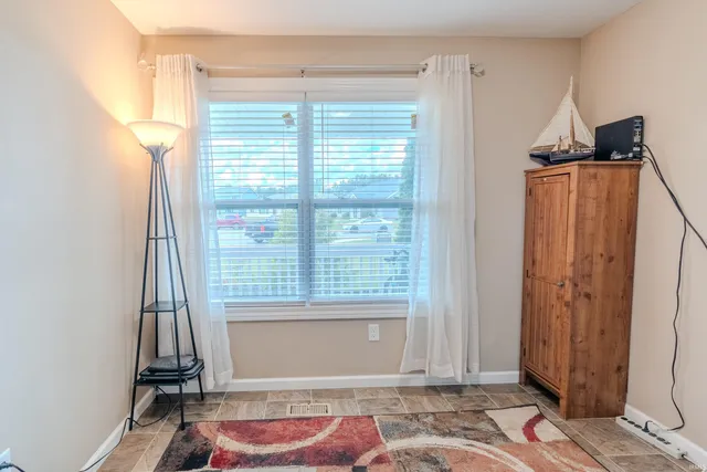 $319,900 | 2287 Rittenhouse Place, Huntertown, IN 46748