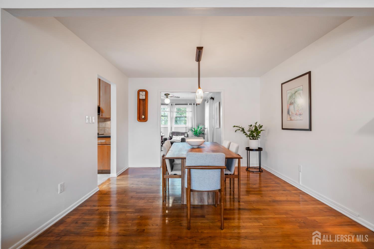 3 Vauxhall Road East Brunswick, NJ 08816 - Photo 4 of 28