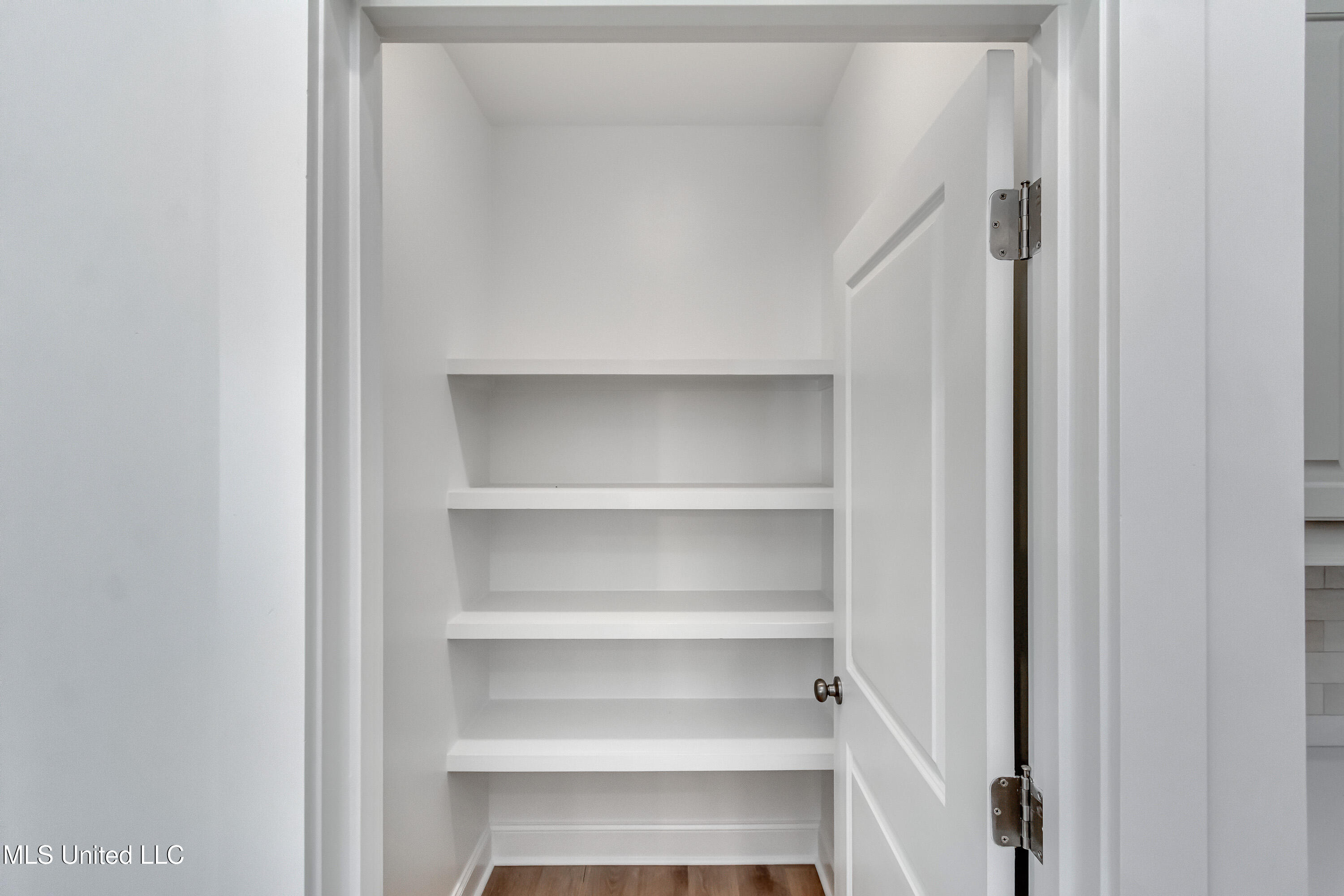 400 Butternut Drive Canton, MS 39046 - Photo 19 of 38 400 Butternut Dr-29