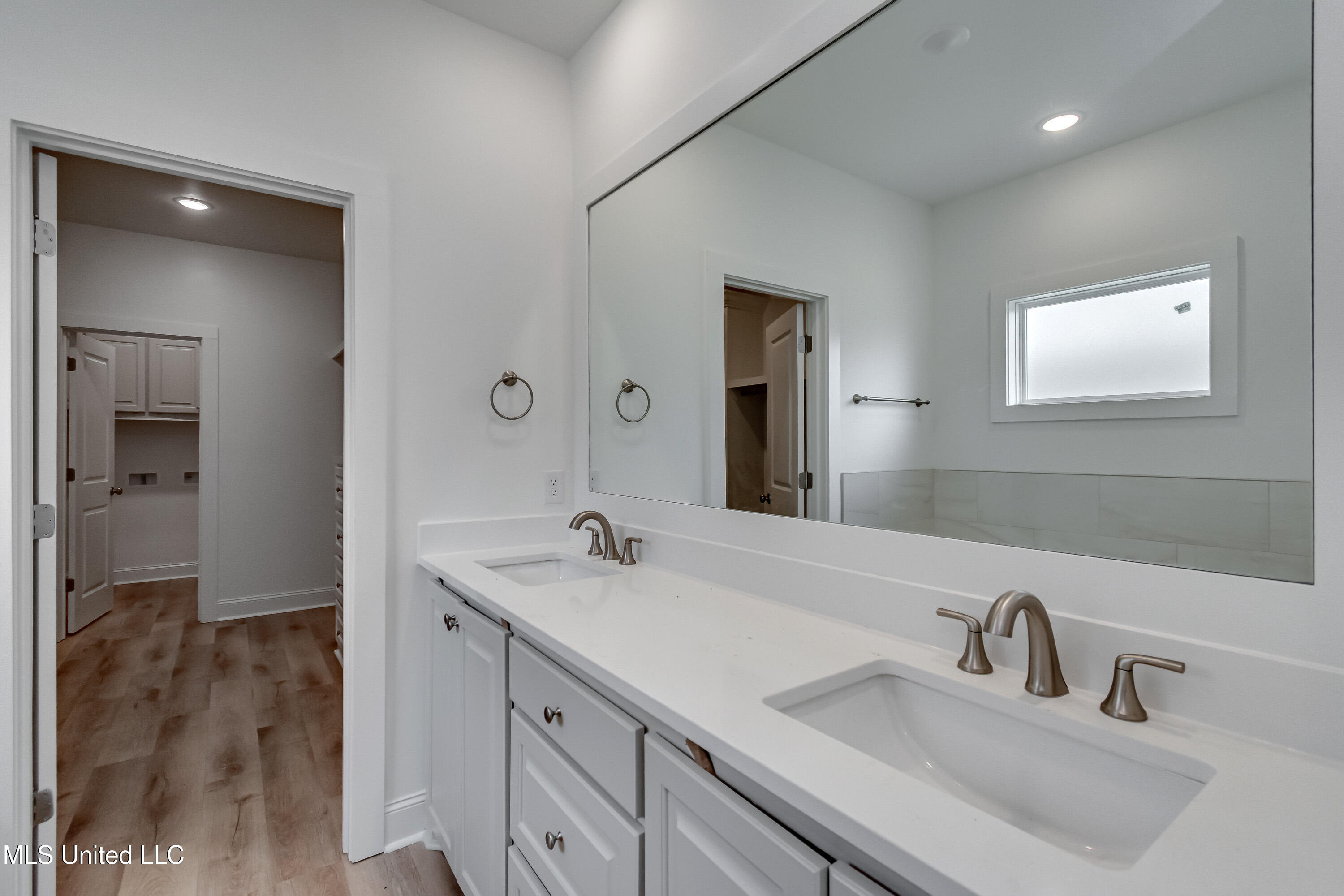 400 Butternut Drive Canton, MS 39046 - Photo 26 of 38 400 Butternut Dr-50