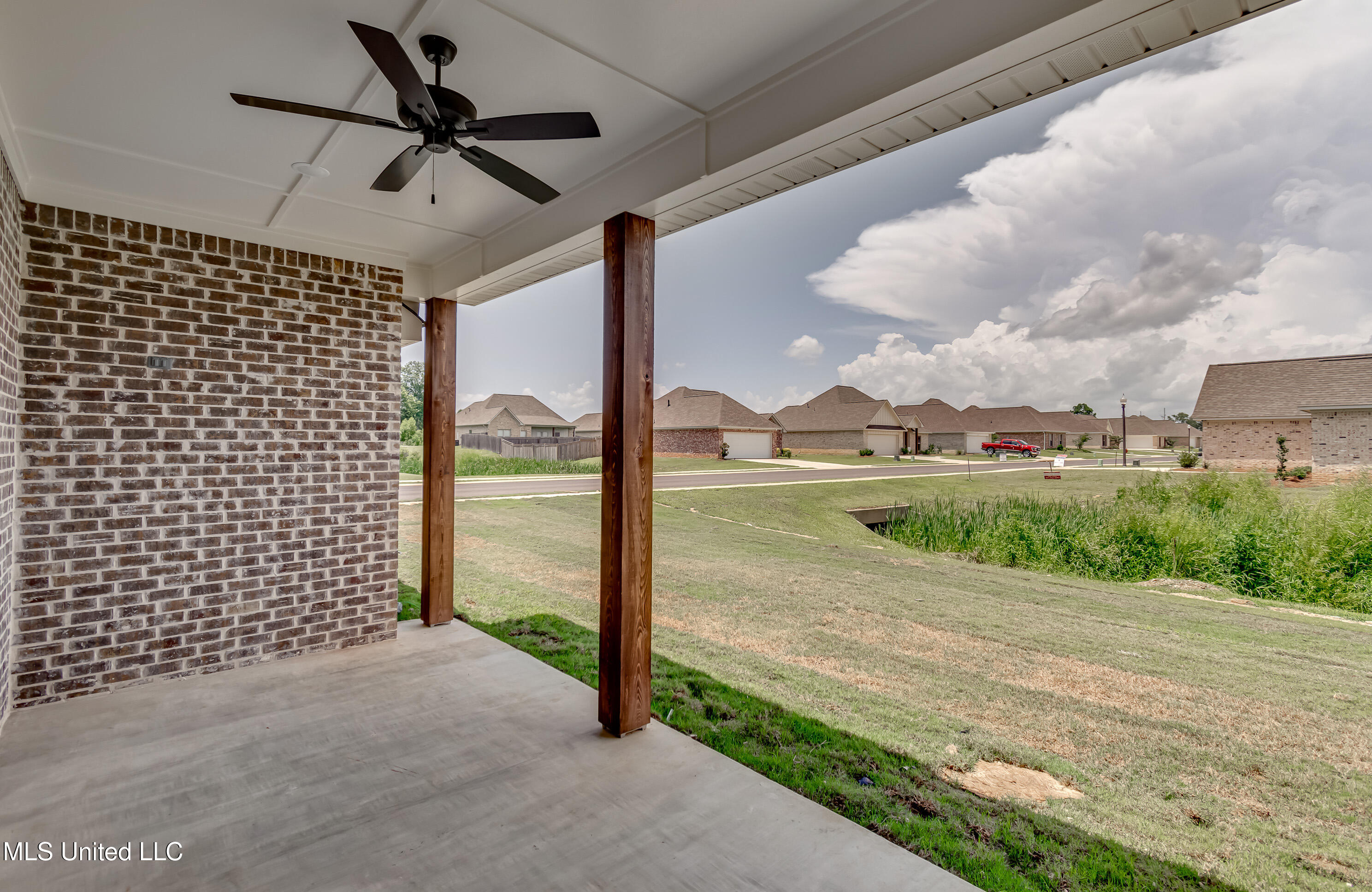 400 Butternut Drive Canton, MS 39046 - Photo 38 of 38 400 Butternut Dr-13