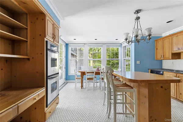 $20,000,000 | 33 Bridgefield Road, Bridgehampton, NY 11932