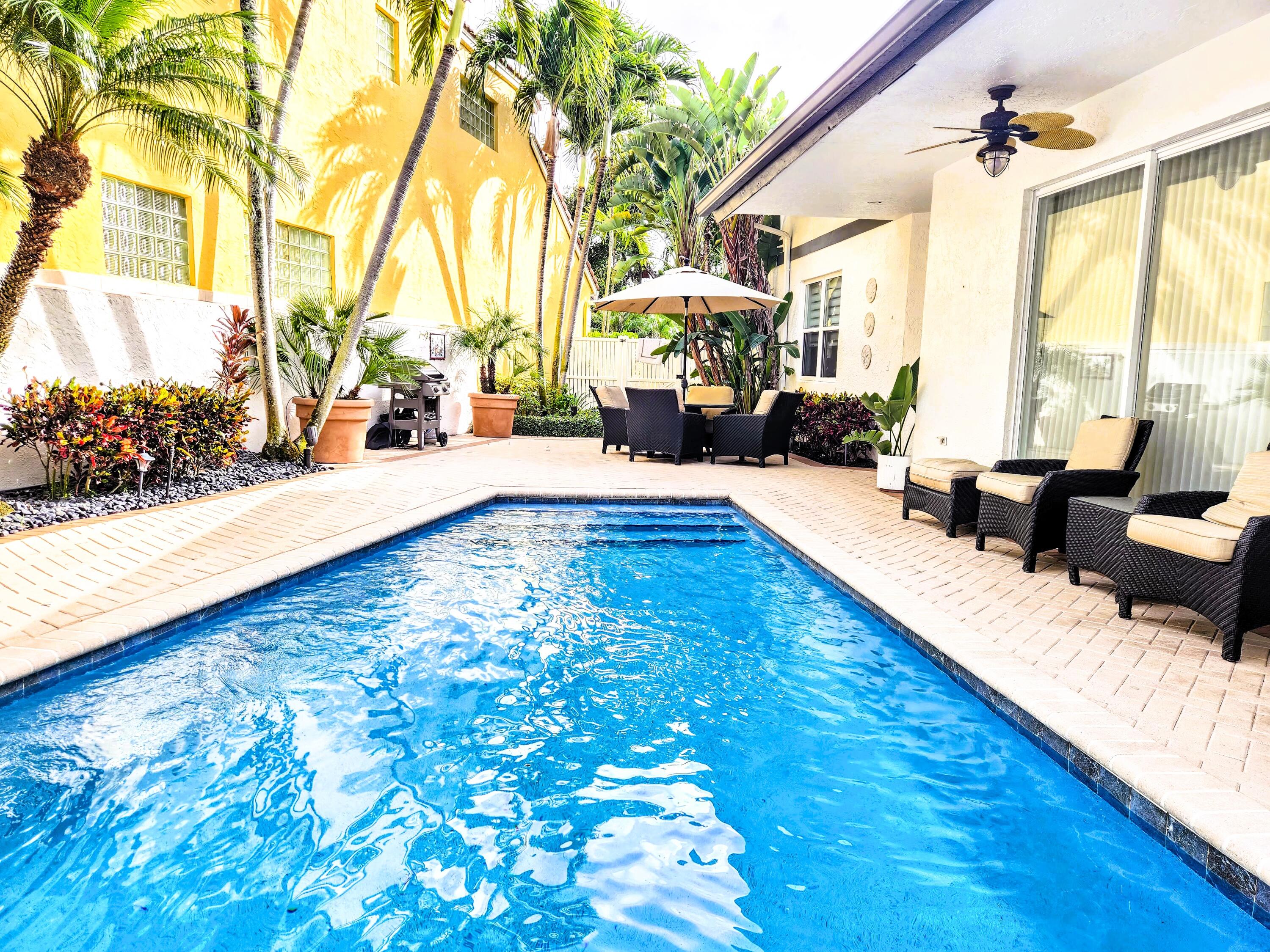 3567 Commodore Circle Delray Beach, FL 33483 - Photo 76 of 76 pool