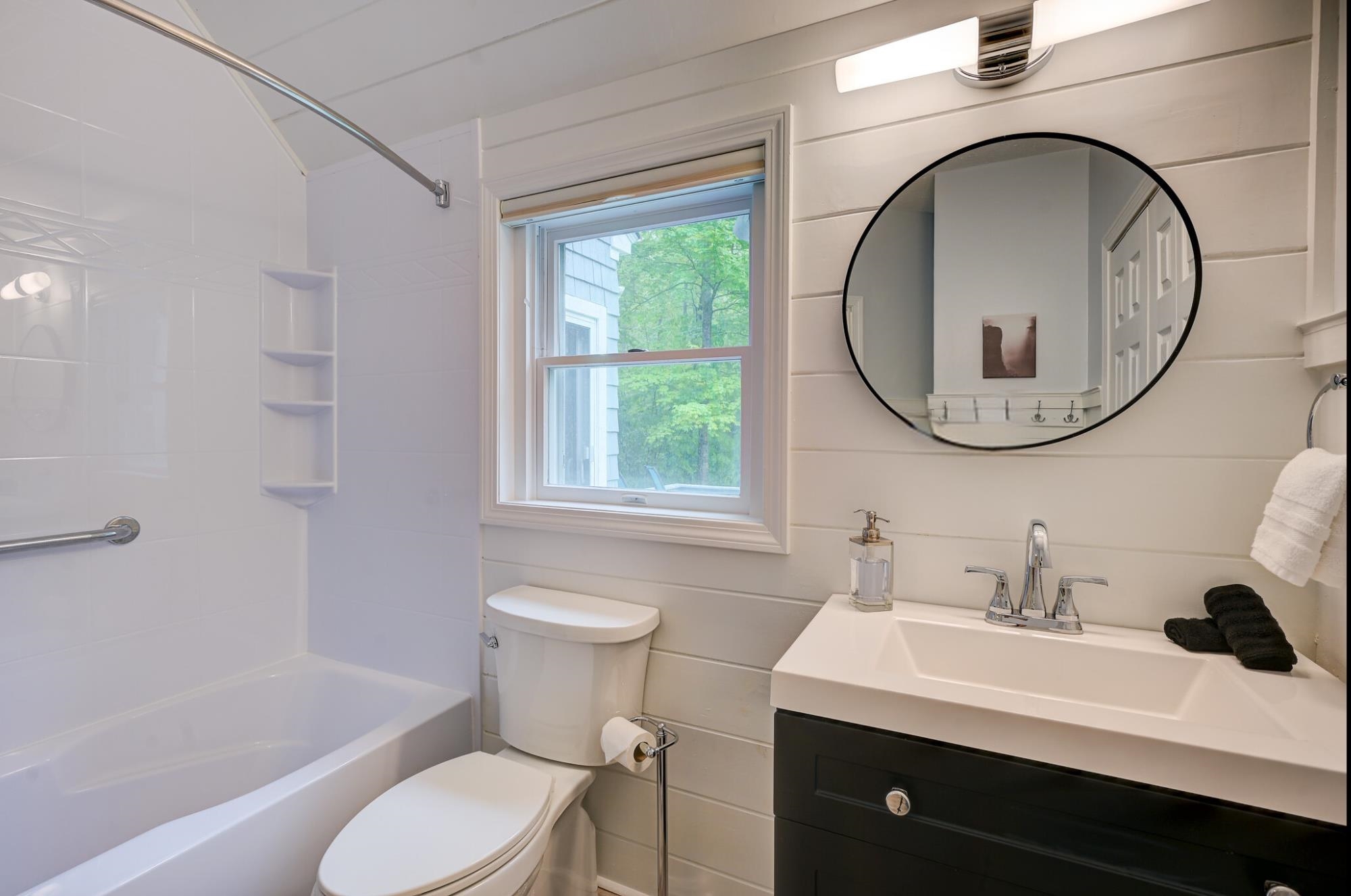 32 Hurricane Mountain Road Conway, NH 03860 - Photo 25 of 39 Gallery Image 25