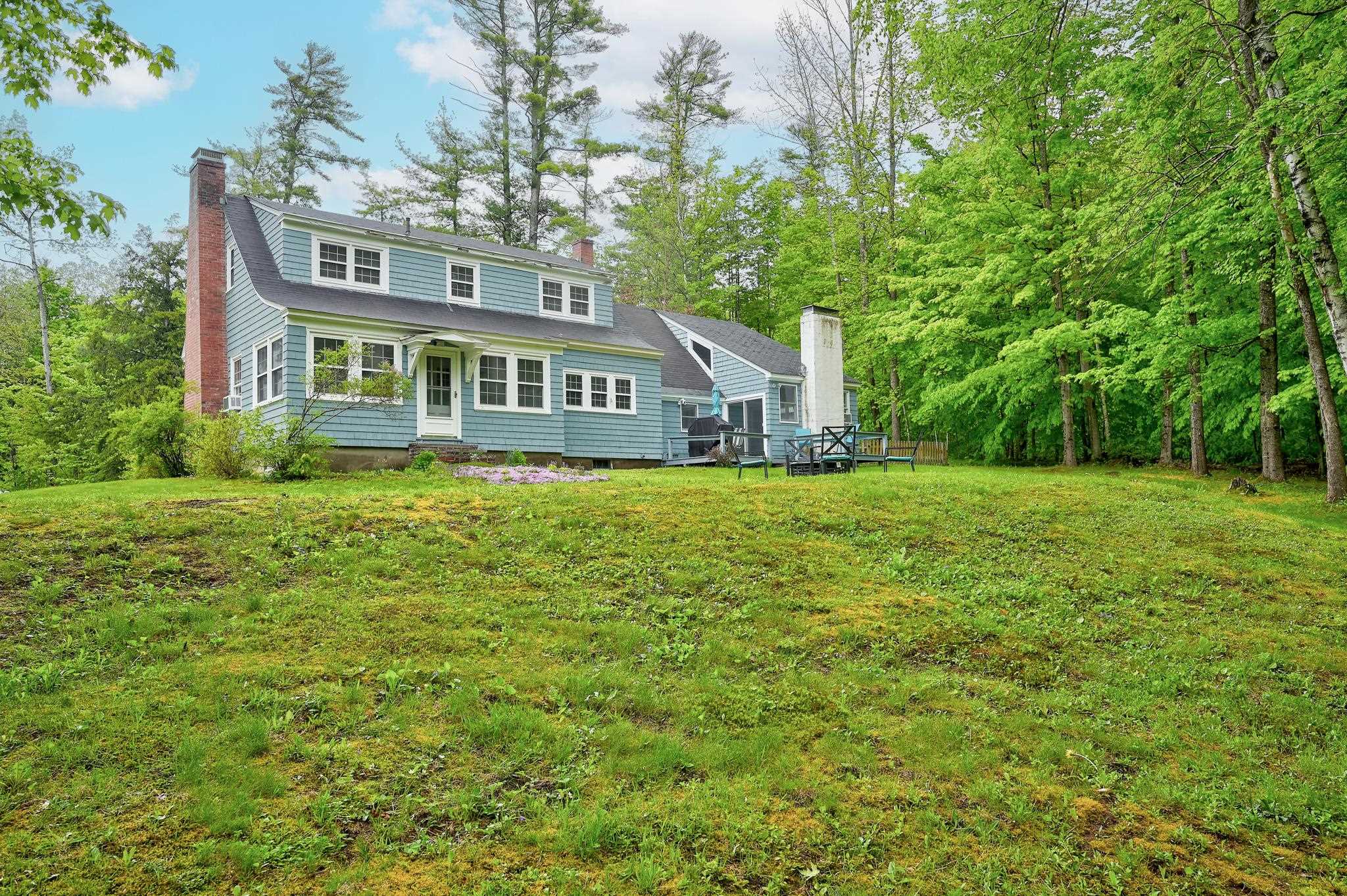32 Hurricane Mountain Road Conway, NH 03860 - Photo 5 of 39 Gallery Image 5