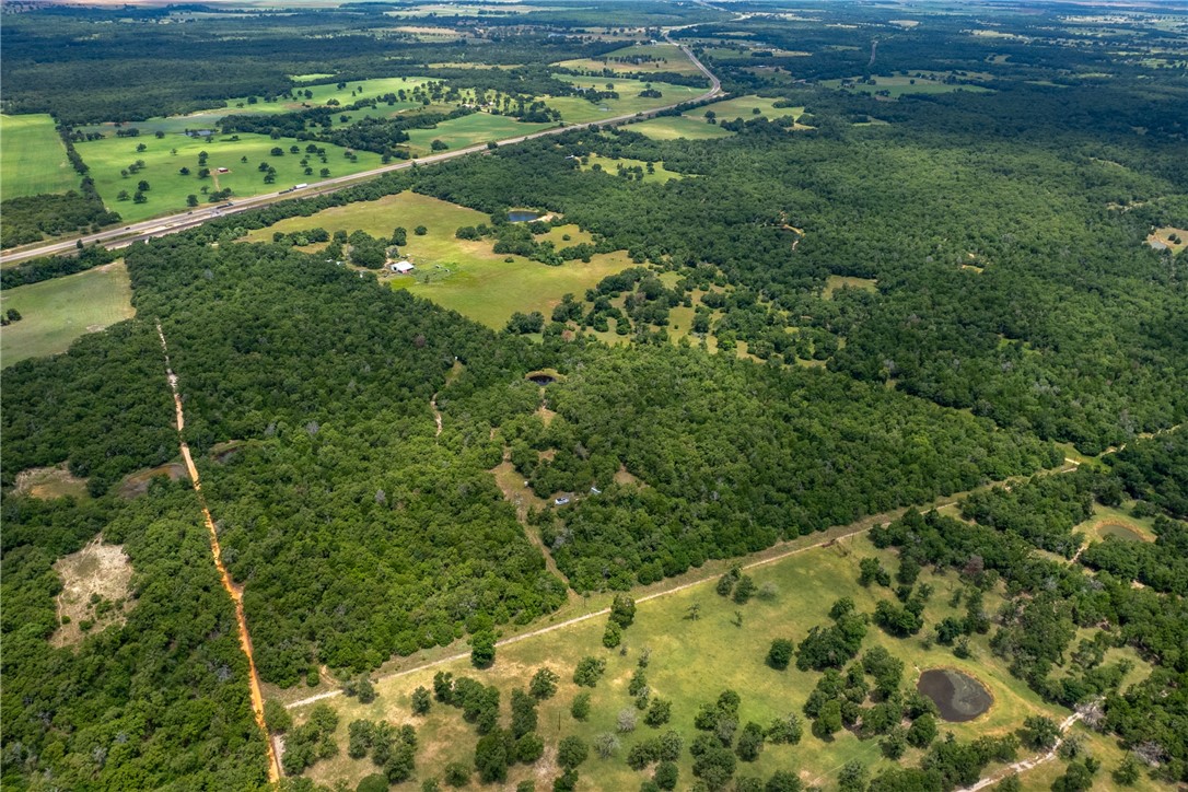 145 Private Road 6070 Cameron, TX 76520 - Photo 10 of 24 a view of a garden