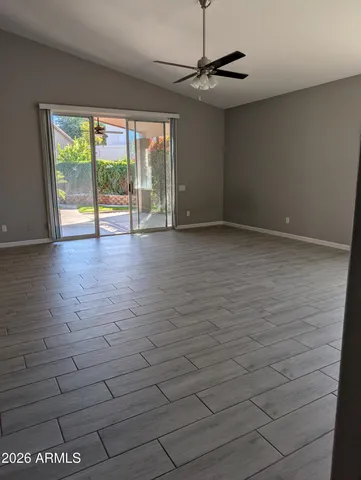 $2,500 | 15801 North 11th Avenue, Phoenix, AZ 85023