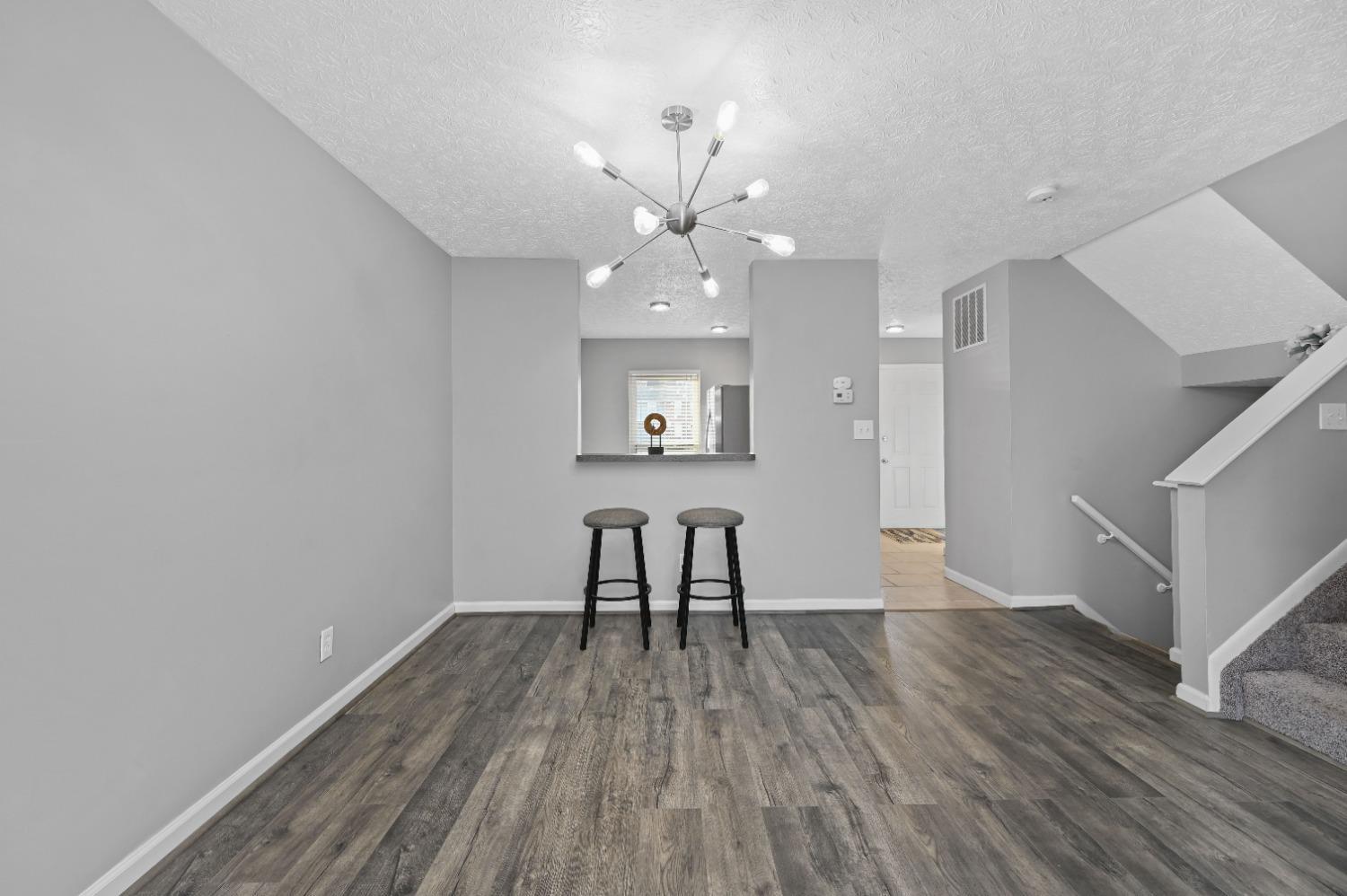 3445 Reading Road Cincinnati, OH 45229 - Photo 9 of 29 Gallery Image 9