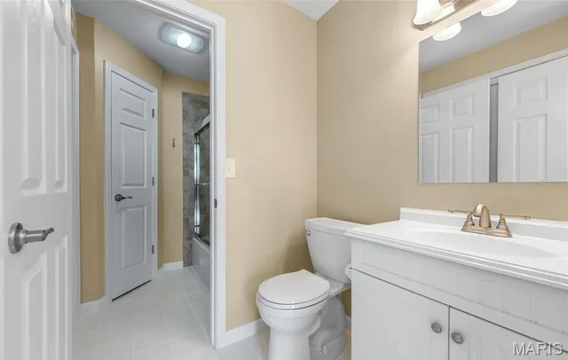 $155,000 | 152 Old Buggy Court, Unit D, St. Peters, MO 63304