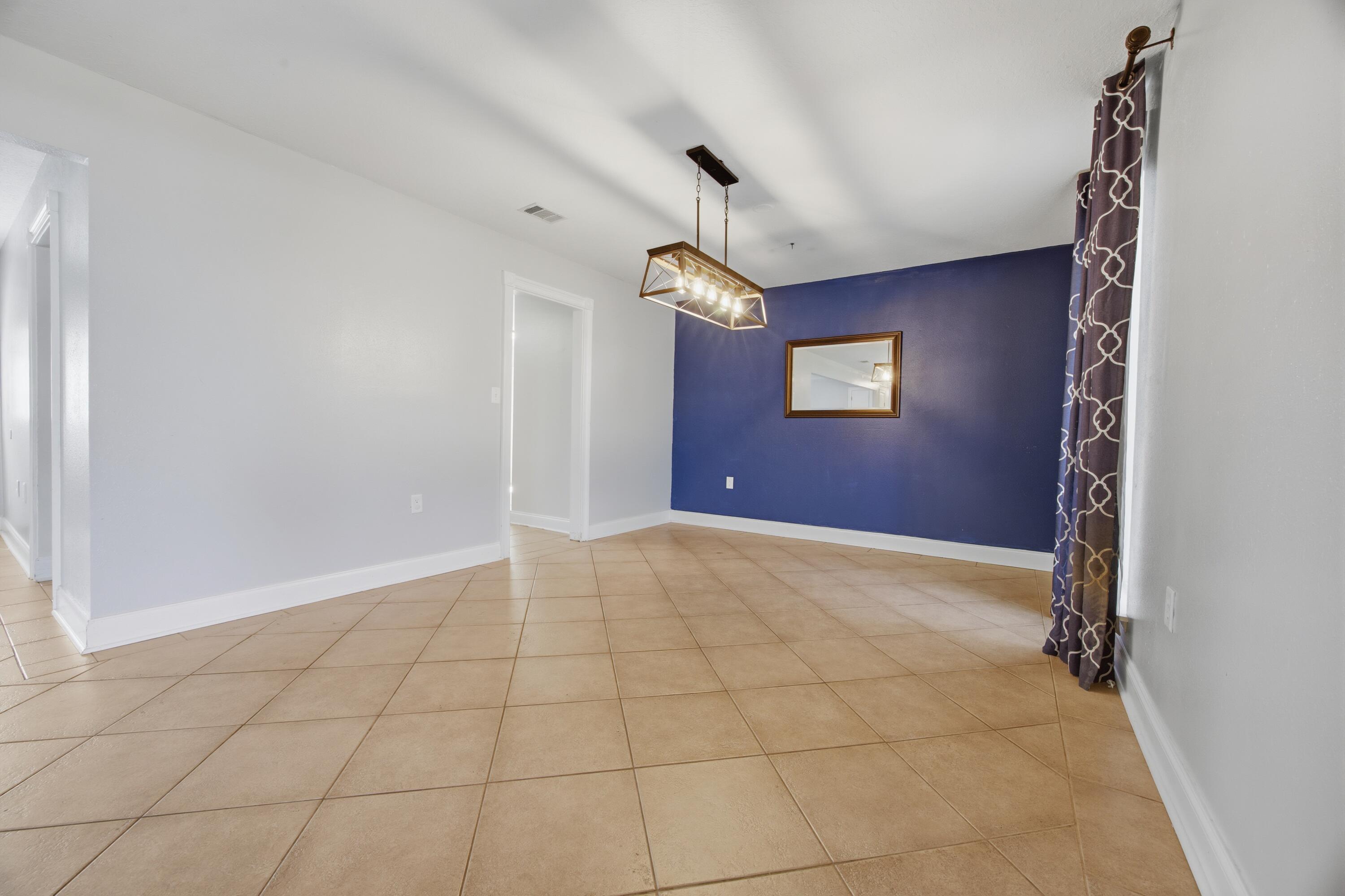 157 Country Club Road Shalimar, FL 32579 - Photo 7 of 72 E79A1113