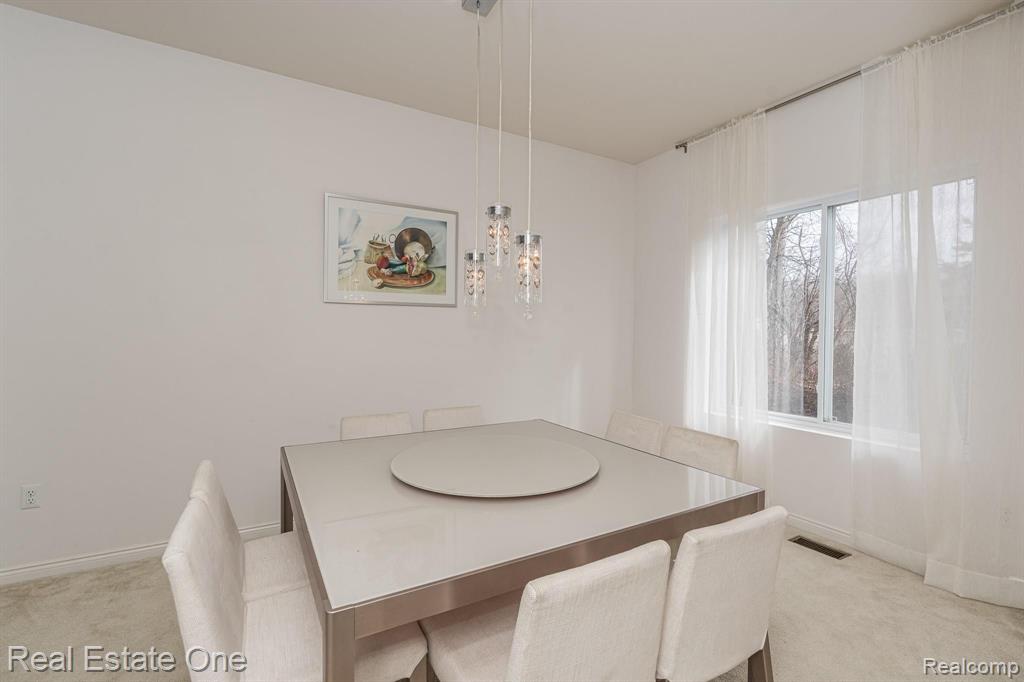 3296 Fantail Drive Rochester Hills, MI 48309 - Photo 6 of 41