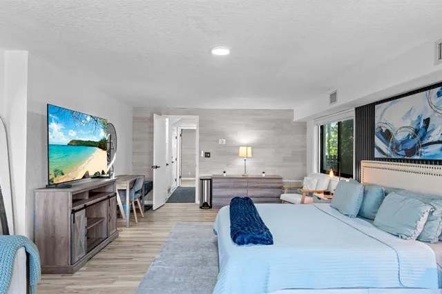 $3,900,000 | 2878 Northeast 26th Street, Fort Lauderdale, FL 33305